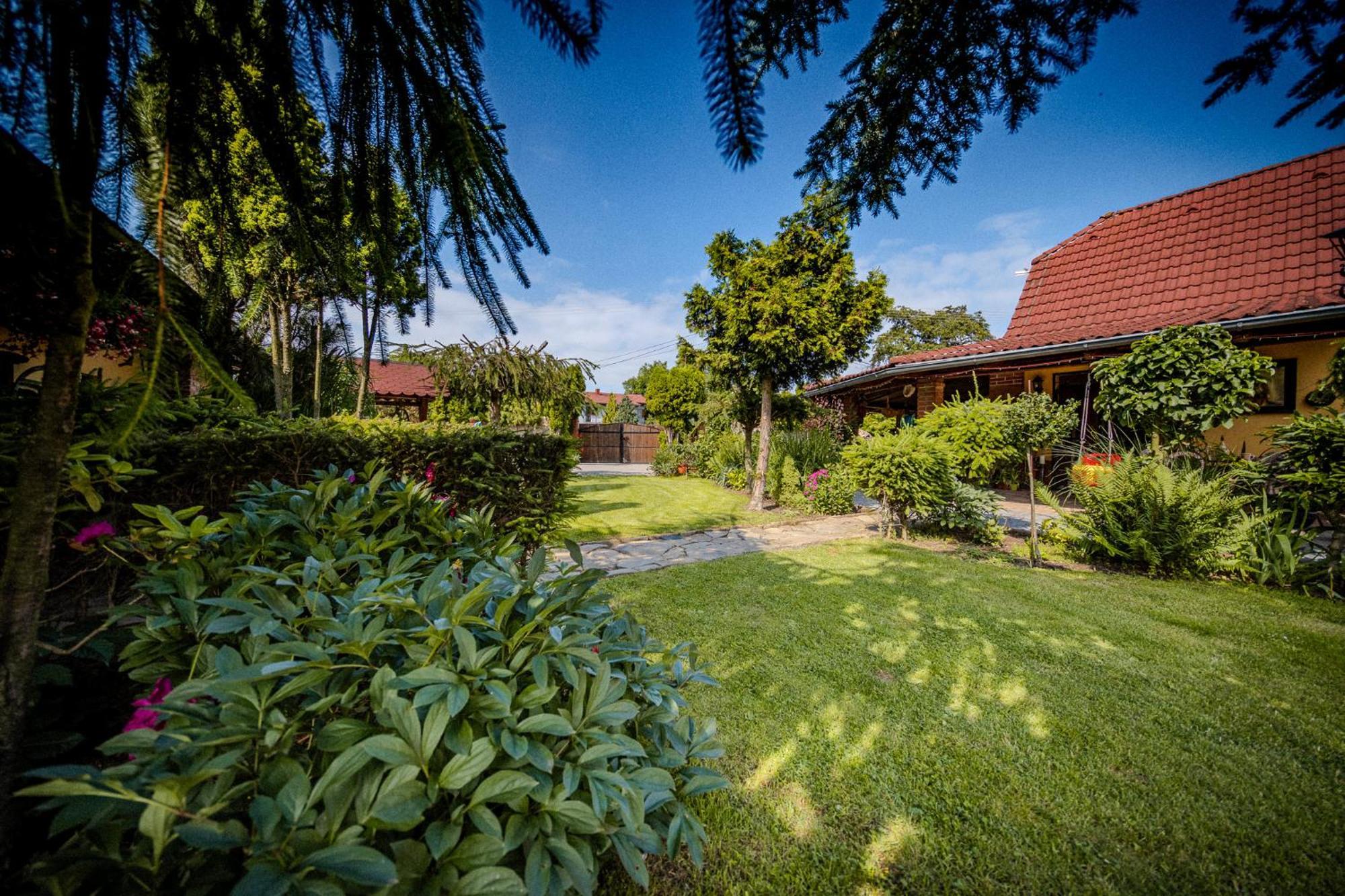 Villafilippa Kresetice Ngoại thất bức ảnh
